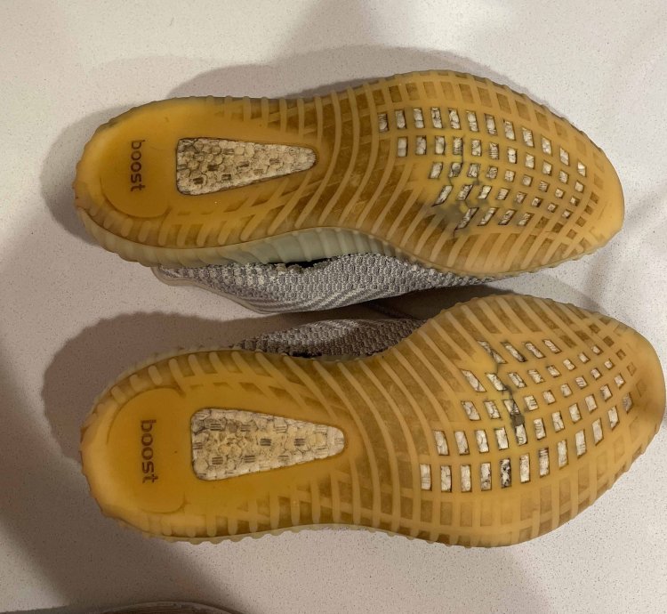 Yeezy Boost 350 V2 Lundmark Non-reflective