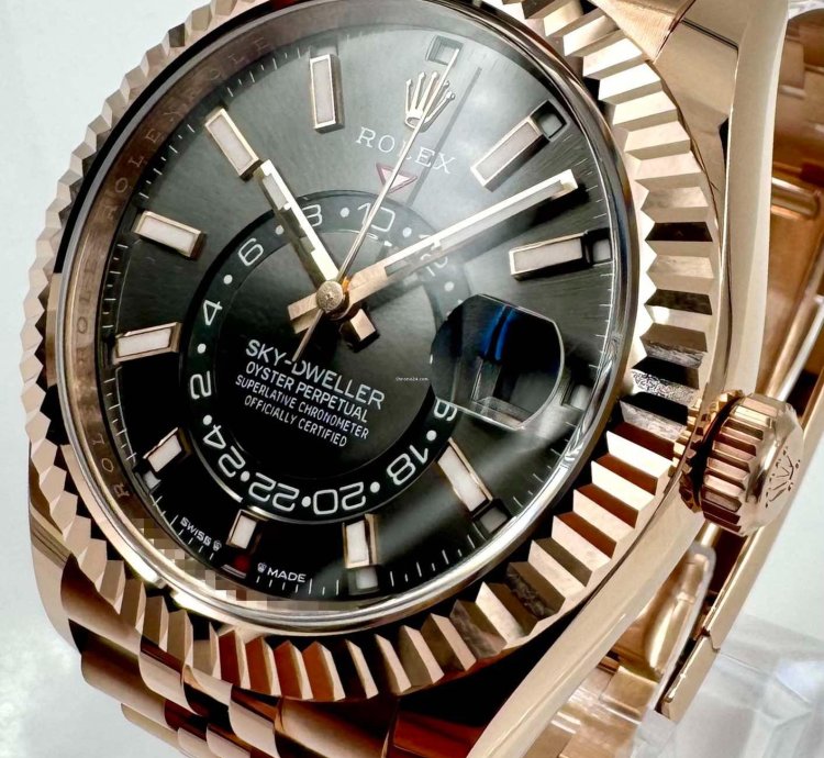 Rolex Sky-dweller 336935 Rose Gold Rhodium Dial Jubilee Bracelet Unworn 2024