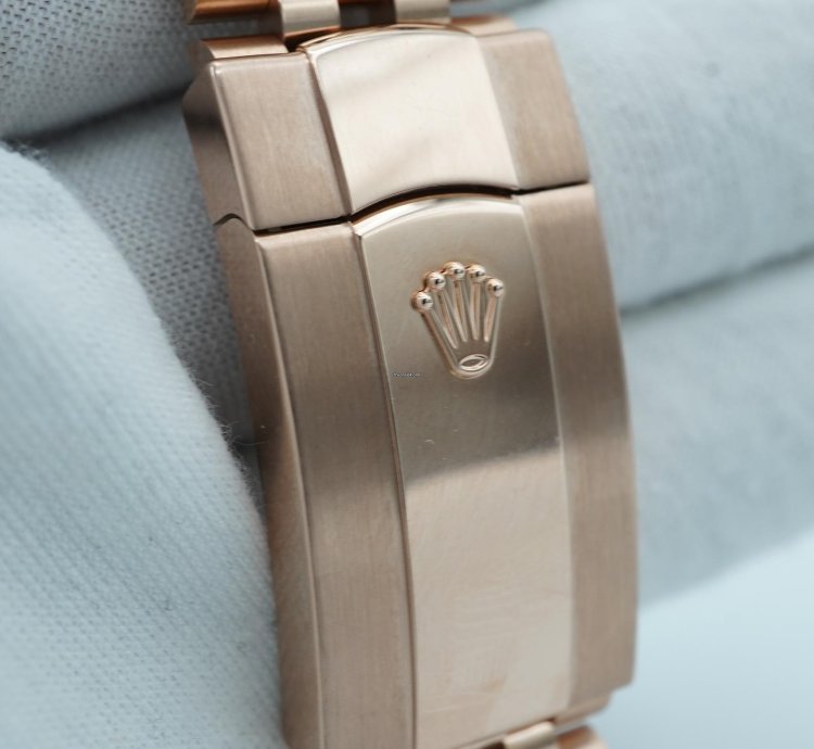 Rolex Sky-dweller 336935 Sky-dweller 42 Mm 18k Rose Gold Blue Dial Oyster Bracelet Complete Set 2024