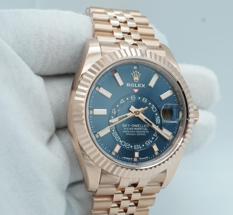 Rolex Sky-dweller 336935 Sky-dweller 42 Mm 18k Rose Gold Blue Dial Oyster Bracelet Complete Set 2024