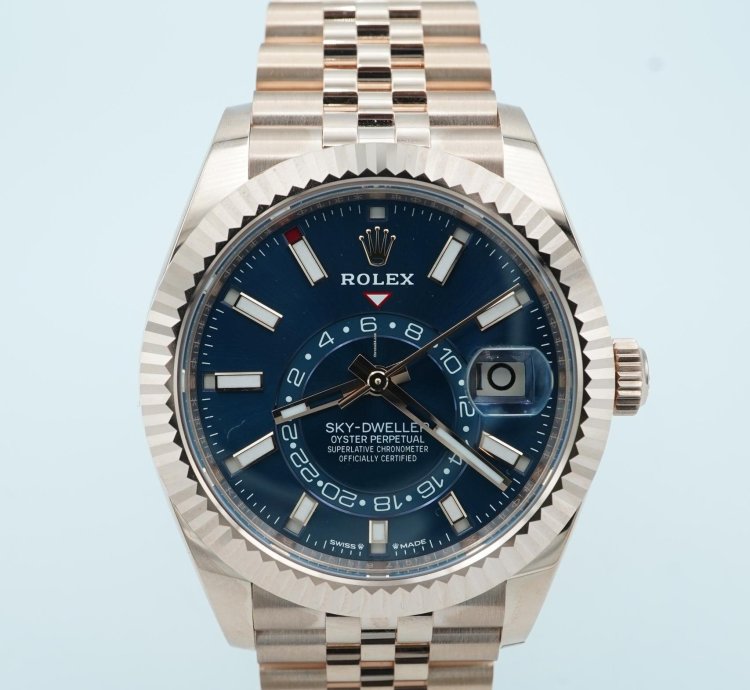 Rolex Sky-dweller 336935 Sky-dweller 42 Mm 18k Rose Gold Blue Dial Oyster Bracelet Complete Set 2024