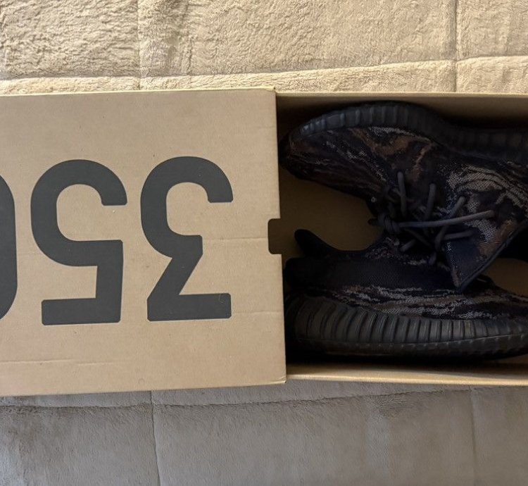 Yeezy Boost 350 V2 Mx Rock