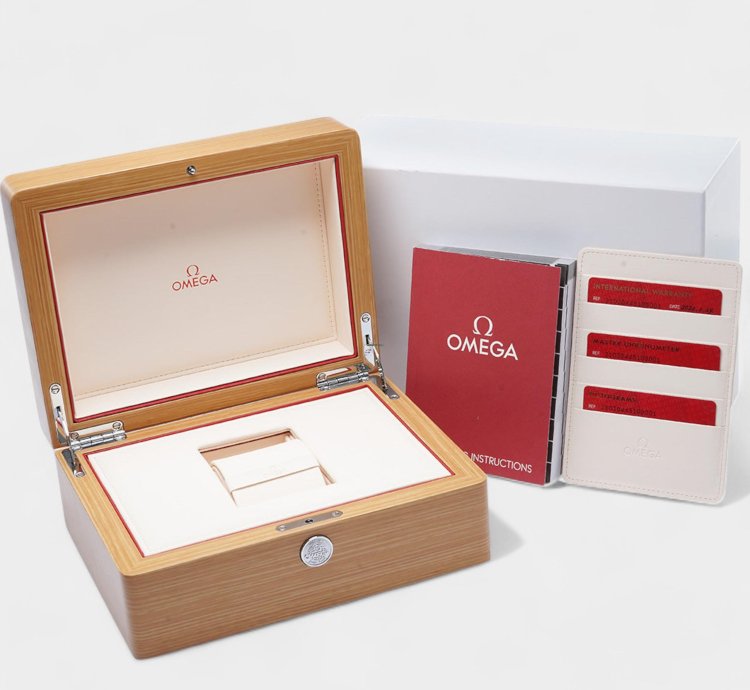 Omega Seamaster Diver 300 Master Chronometer Co-axial 210 20 44 51 03 001 Box Papers
