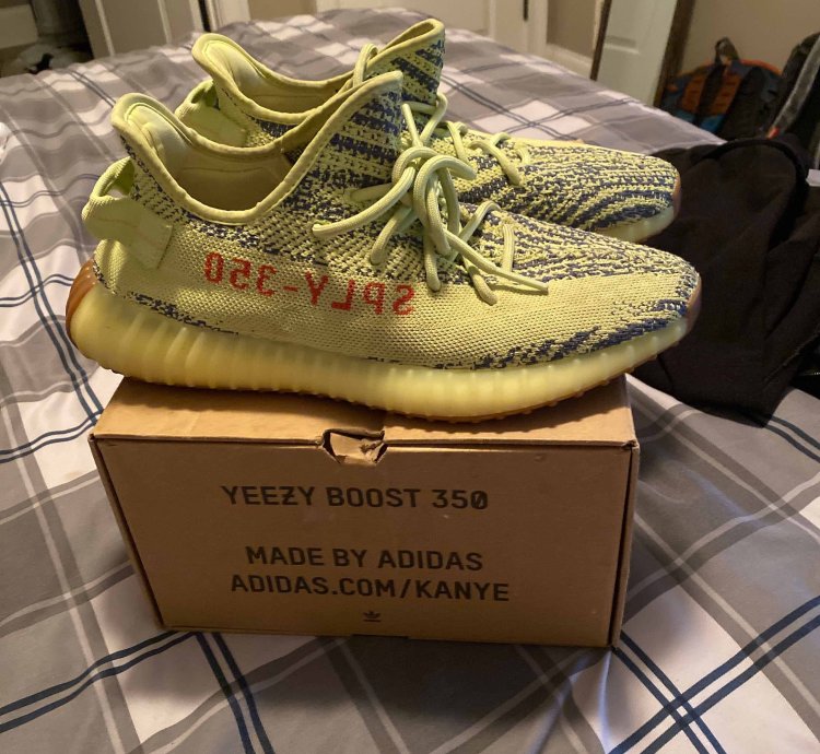 Yeezy Boost 350 V2 Semi Frozen Yellow