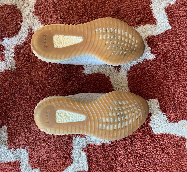 Yeezy Boost 350 V2 Sesame