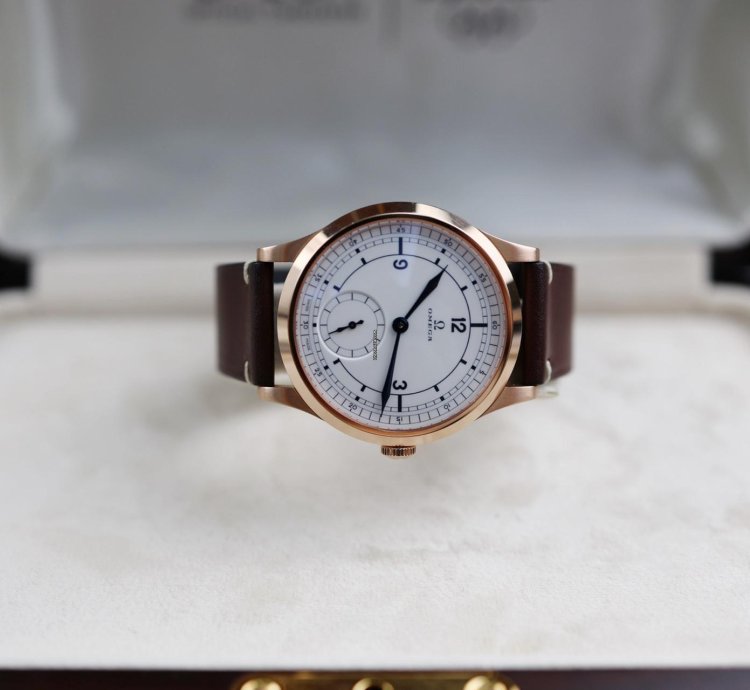 Omega Seamaster Diver 300 Rose Gold Manual Mechanical Watch 39mm Seamaster