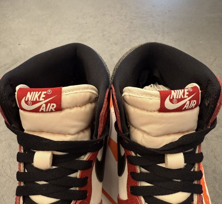 2022 Jordan 1 Retro High Og Chicago Lost Found