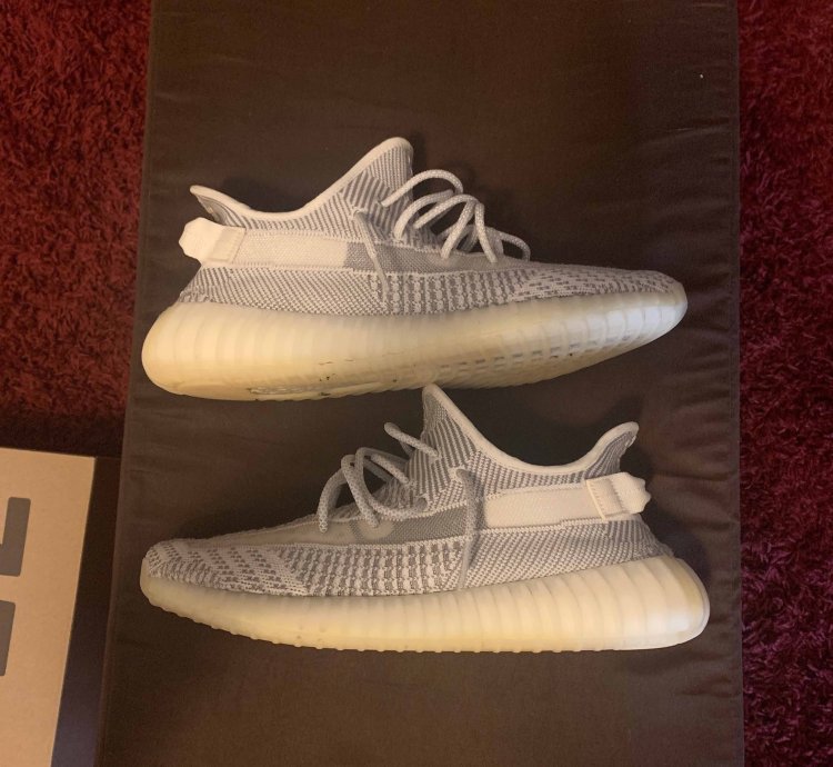 Yeezy Boost 350 V2 Static Non-reflective 2018