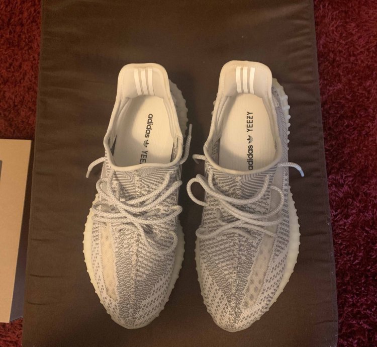 Yeezy Boost 350 V2 Static Non-reflective 2018