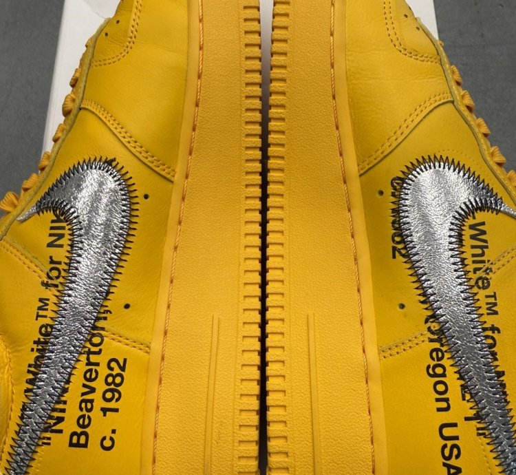 2022 Nike Air Force 1 Low Off-white Ica University Gold