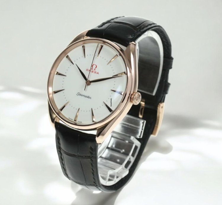 Omega Seamaster Master Co-axial 39 5 Olympic Games Gold Sedna Gold Enamel Alligator