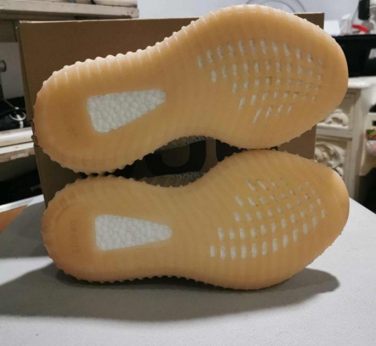 Yeezy Boost 350 V2 Synth Non-reflective