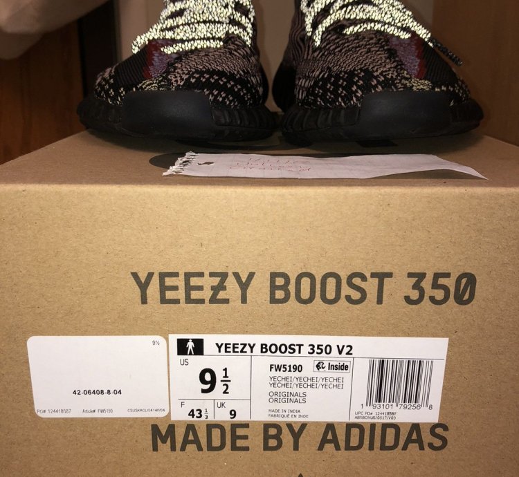 Yeezy Boost 350 V2 Yecheil