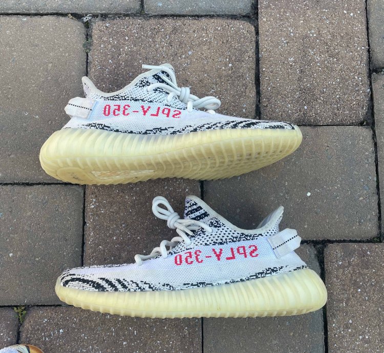 Yeezy Boost 350 V2 Zebra 2017