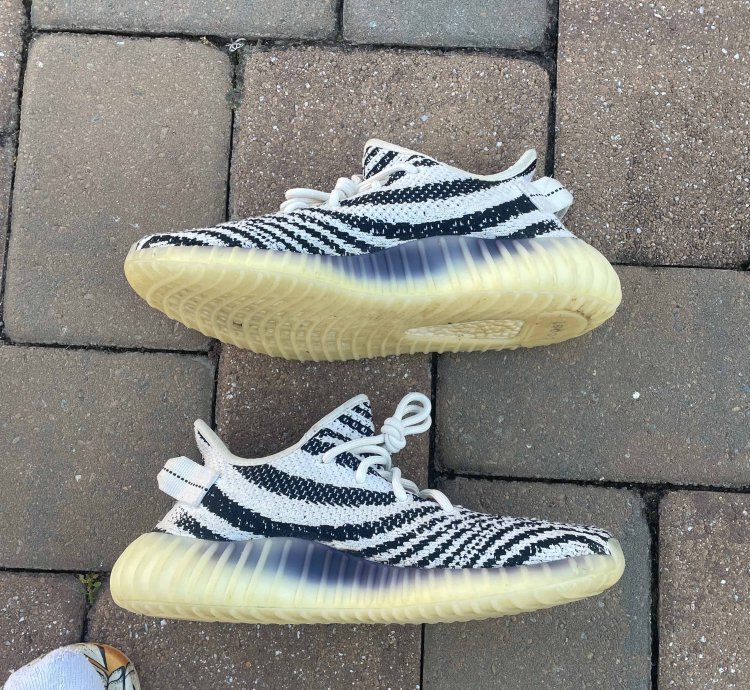 Yeezy Boost 350 V2 Zebra 2017