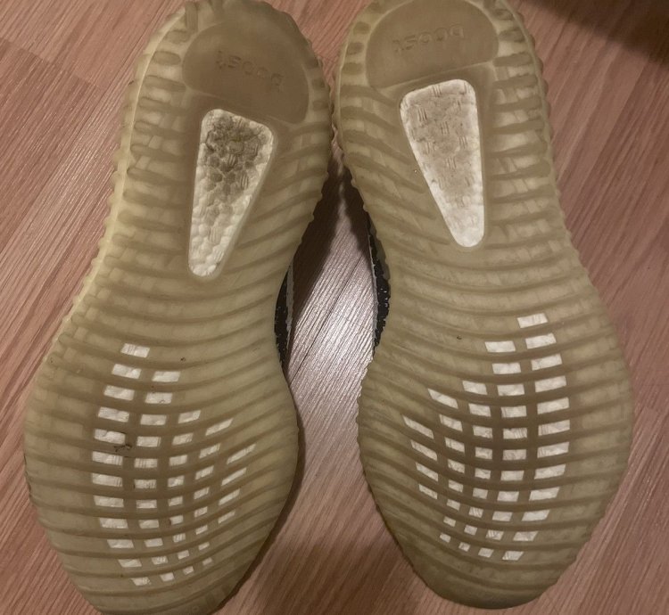 Yeezy Boost 350 V2 Zebra Us11