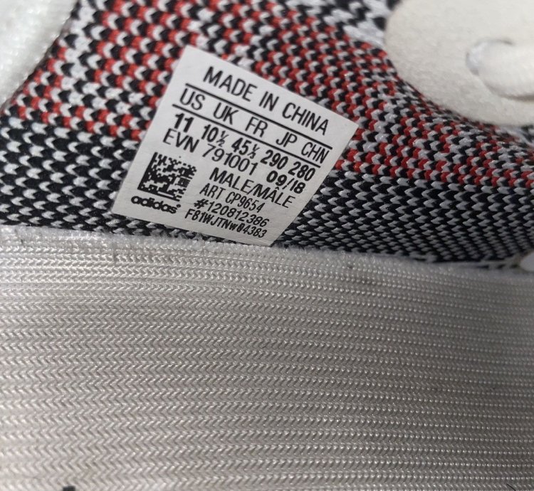 Yeezy Boost 350 V2 Zebra Us11