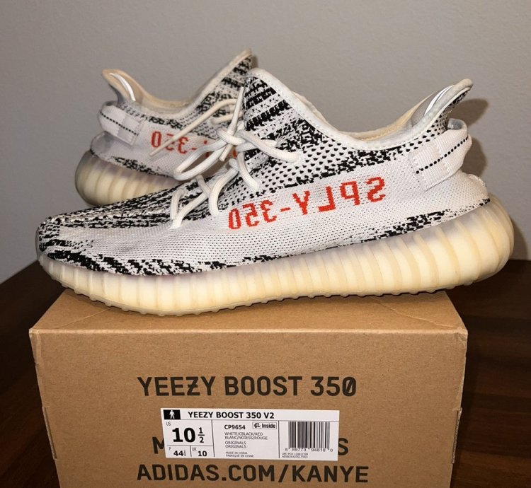 Yeezy Boost 350 Zebra