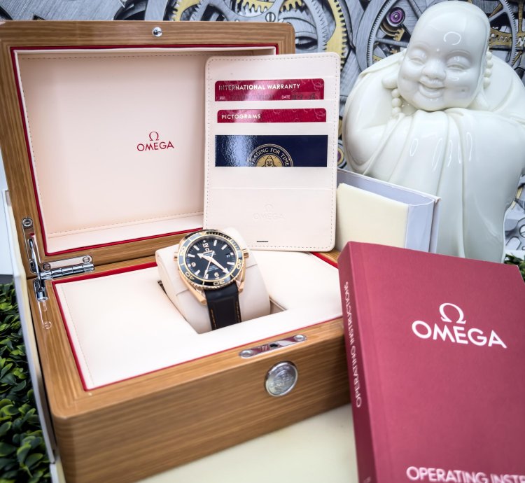 Omega Seamaster Planet Ocean 232 63 42 21 01 001