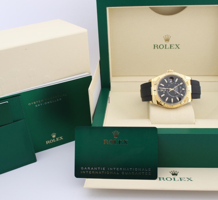 Rolex Sky-dweller 42mm 18k Yellow Gold Black Dial Oysterflex 326238