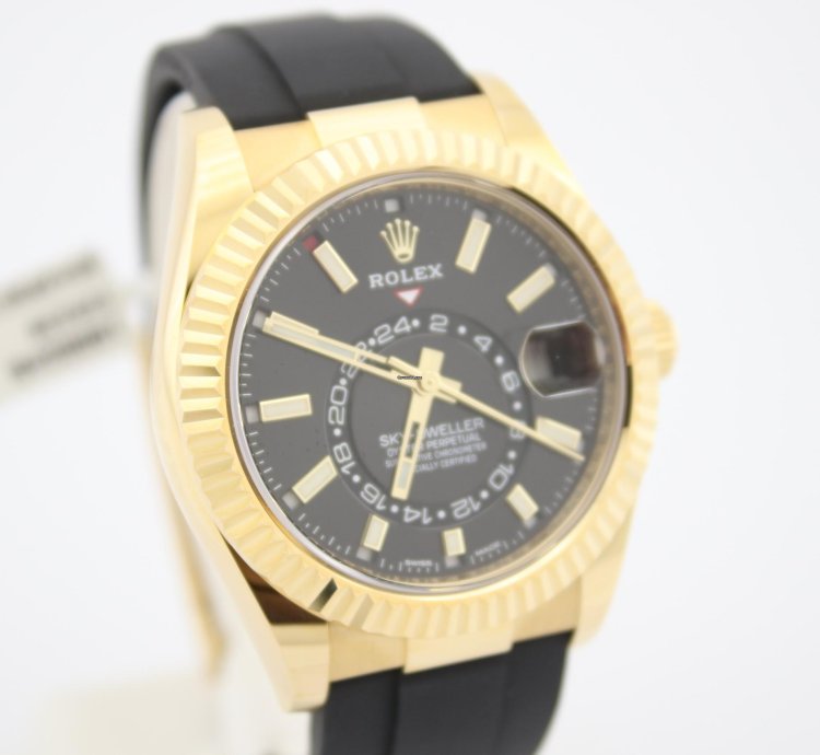 Rolex Sky-dweller 42mm 18k Yellow Gold Black Dial Oysterflex 326238