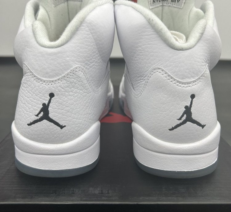 75583 Jordan 5 Retro Metallic White
