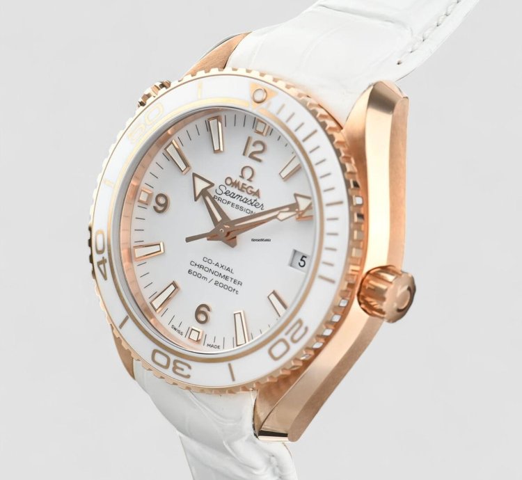 Omega Seamaster Planet Ocean Automatic White Dial 18kt Rose Gold Unisex Watch