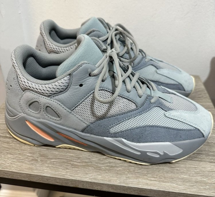 Yeezy Boost 700 - Inertia
