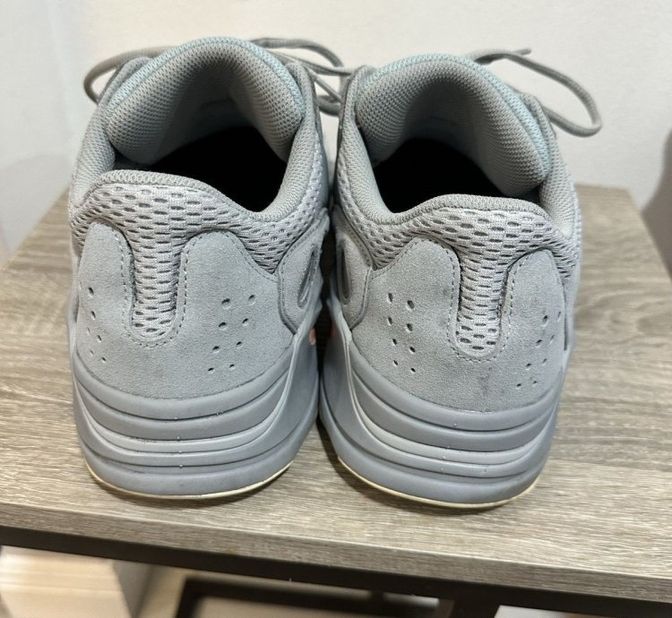 Yeezy Boost 700 - Inertia