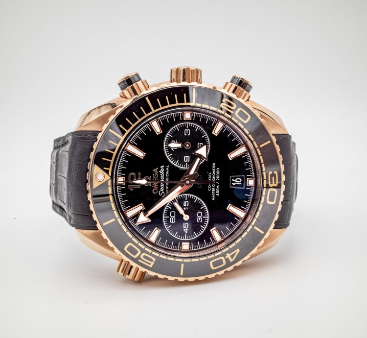 Omega Seamaster Planet Ocean Chronograph 215 63 46 51 01 001