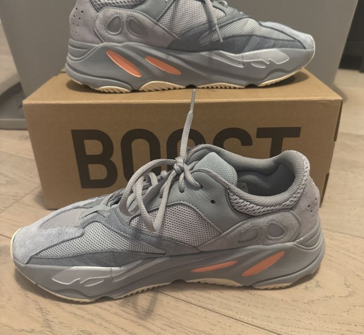 Yeezy Boost 700 Eg7597 Inertia
