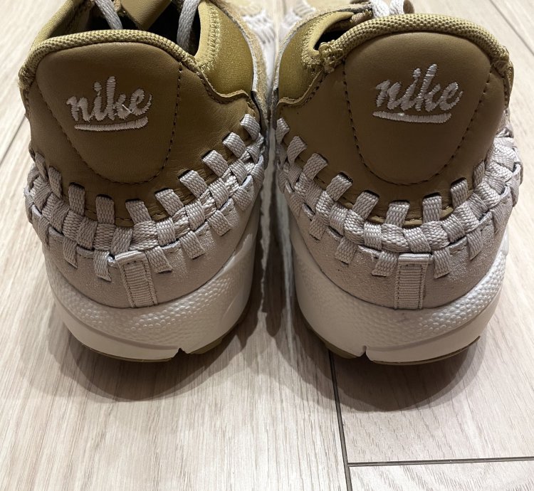Air Footscape Woven Chukka Gold Light Orewood Suede Leather