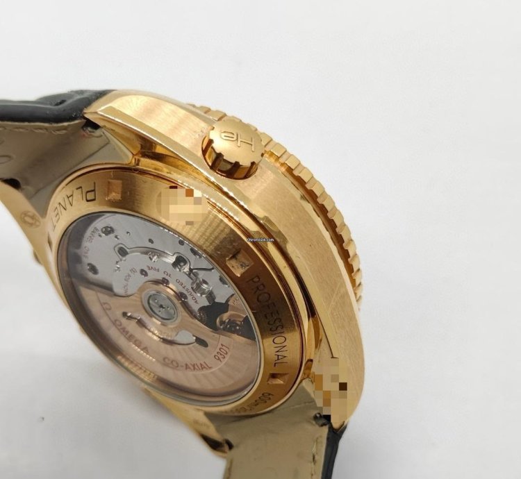Omega Seamaster Planet Ocean Chronograph 232 63 46 51 01 001