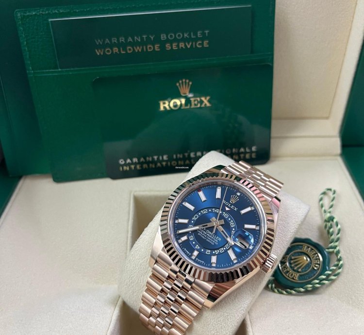 Rolex Sky-dweller 42mm Blue Dial Rose Gold Jubilee Bracelet 336935