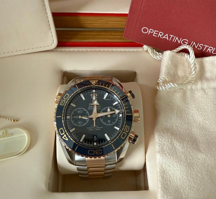Omega Seamaster Planet Ocean Chronograph Complete Set