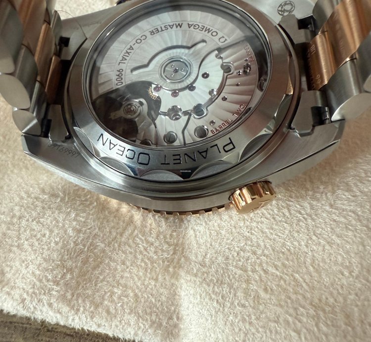 Omega Seamaster Planet Ocean Chronograph Complete Set