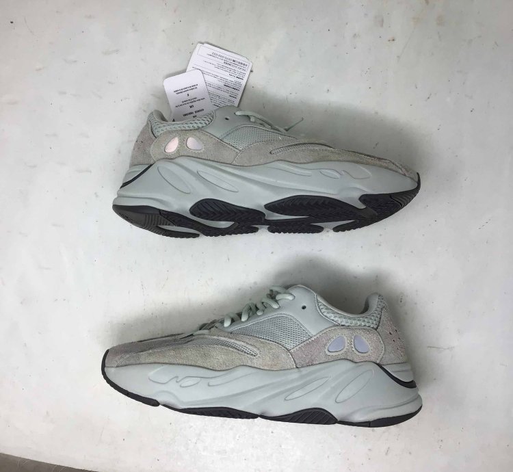 Yeezy Boost 700 Salt