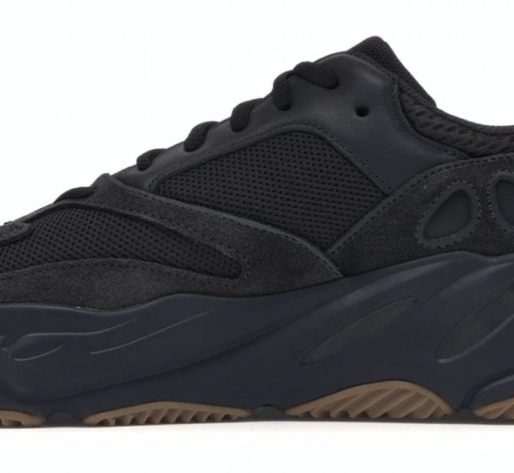 Yeezy Boost 700 Utility Black