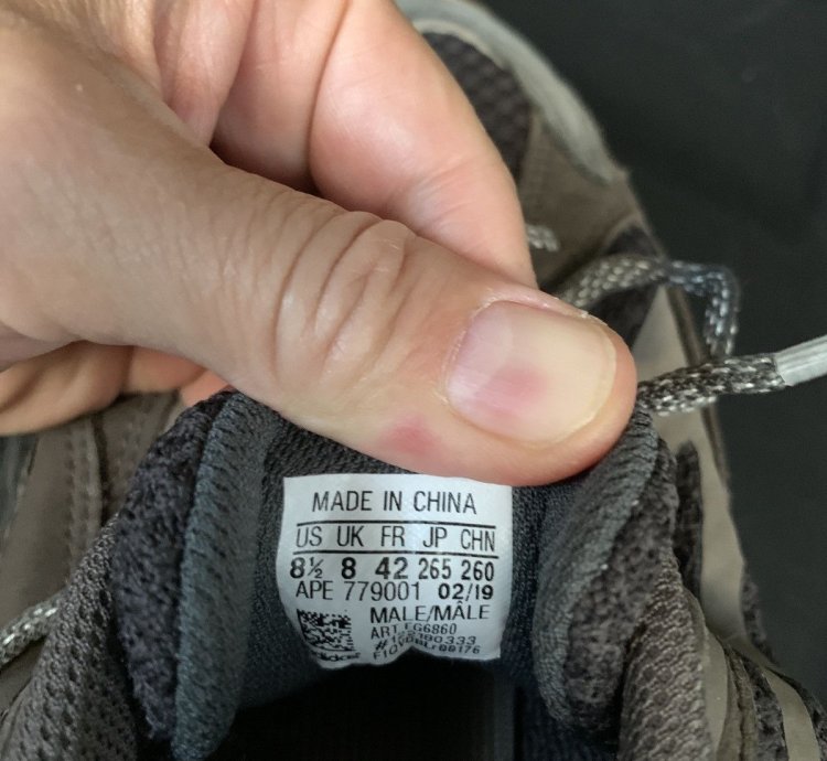 Yeezy Boost 700 V2 Geode 2019