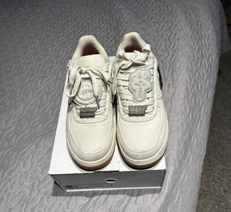 Air Force 1 Low Travis Scott