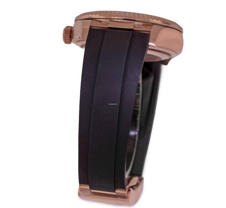 Rolex Sky-dweller 42mm Everose Gold Chocolate Index Dial Fluted Bezel 326235