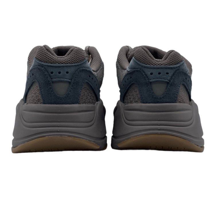 Yeezy Boost 700 V2 Mauve