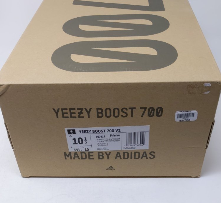 Yeezy Boost 700 V2 Tephra
