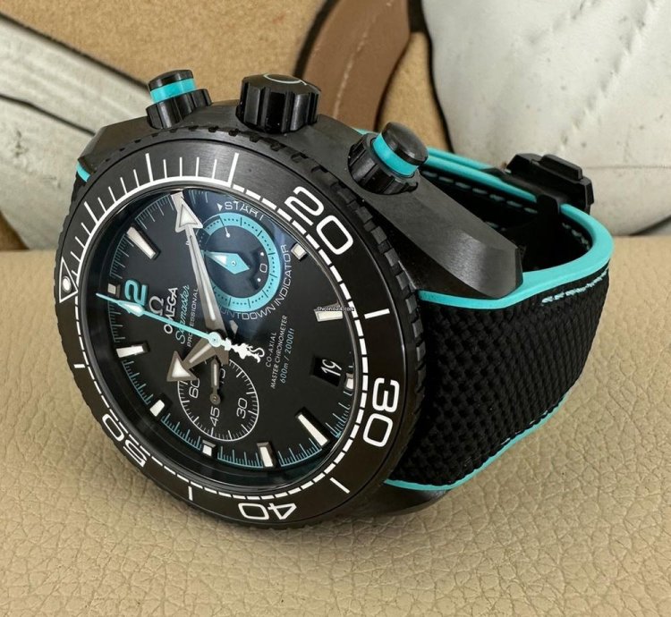 Omega Seamaster Planet Ocean Chronograph Etnz Deep Black 600m