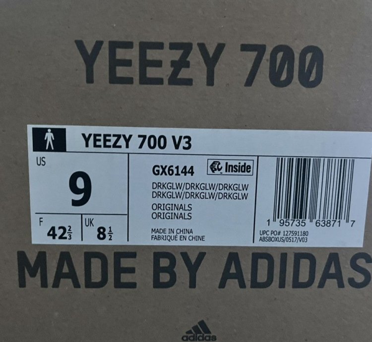 Yeezy Boost 700 V3