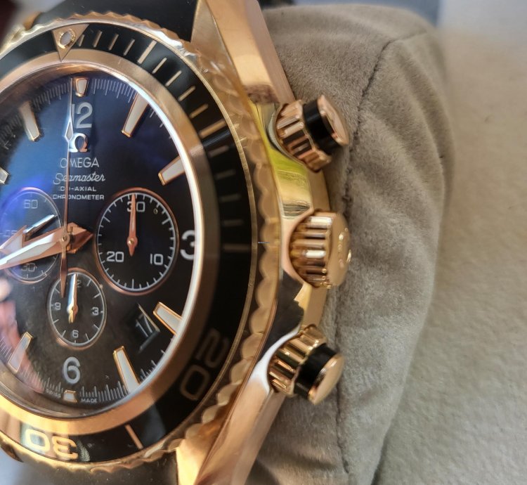Omega Seamaster Planet Ocean Chronograph Rose Gold Original Box