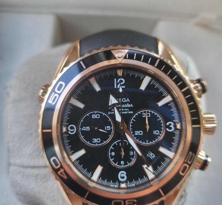 Omega Seamaster Planet Ocean Chronograph Rose Gold Original Box