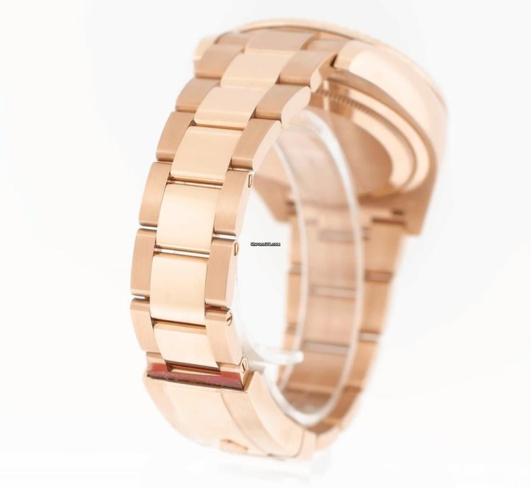 Rolex Sky-dweller 42mm Everose Gold White Index Dial Fluted Bezel 326935