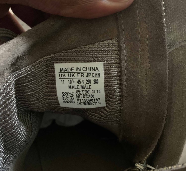 Yeezy Boost 750 Chocolate