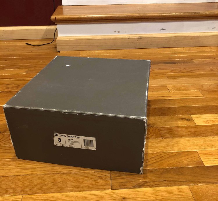 Yeezy Boost 750 Grey Gum
